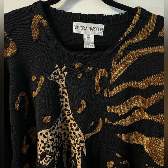 VTG Victoria Harbour Animal Jungle African Black Gold Giraffe Safari Sweater - Picture 6 of 16